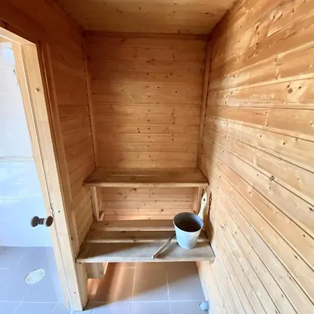 別荘 Maenniliiva Puhkemaja *