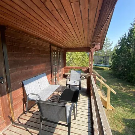 別荘 Maenniliiva Puhkemaja